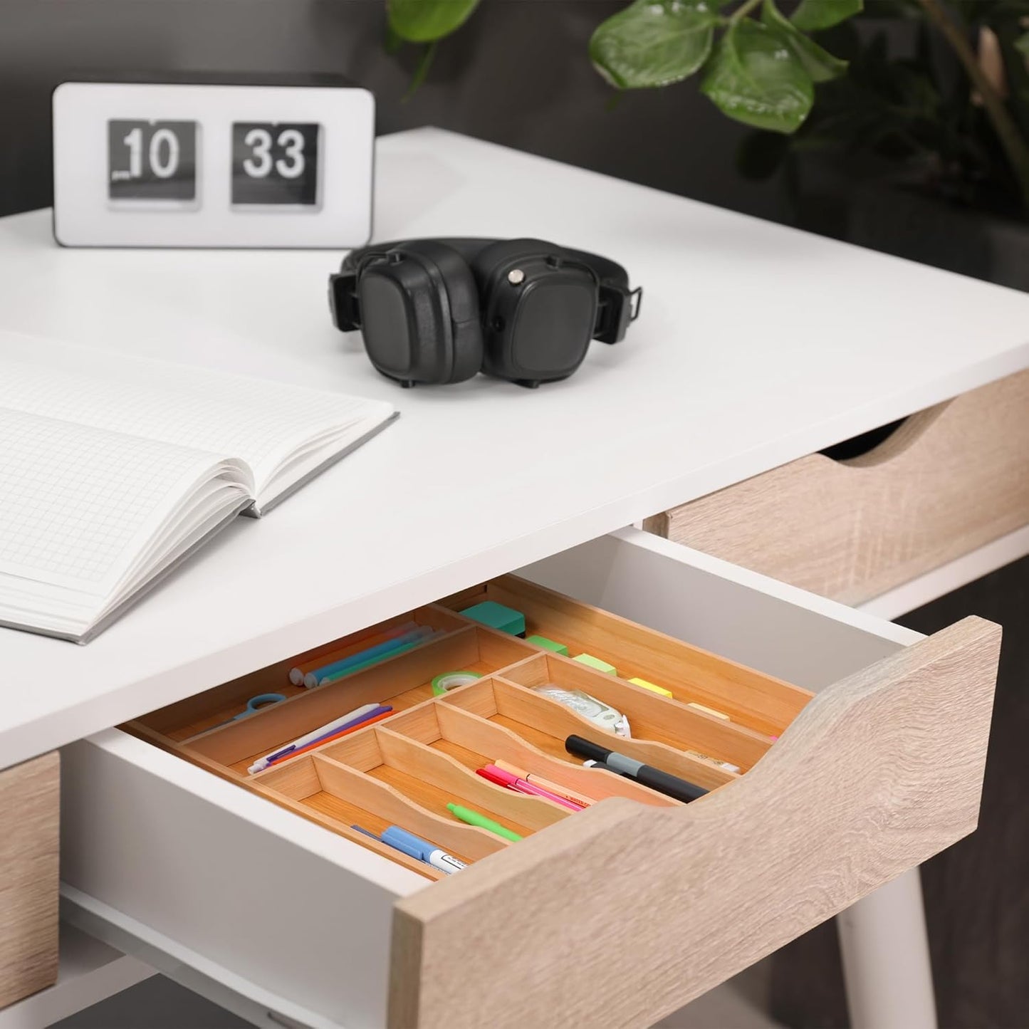 Large Premium Bamboo Silverware Organizer - Expandable Drawer Organizer & Utensil Organizer - 17x19.7 Cutlery Tray with Dividers for Kitchen Utensils and Flatware (7-9 Slots) (Natural)